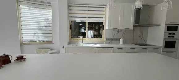 5 chambres Villa à Pyrgos, Cyprus No. 3893 17