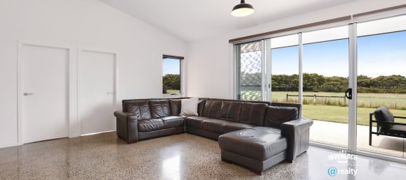 Granja de 4 dormitorios en Middle Tarwin, Australia No. 971 20