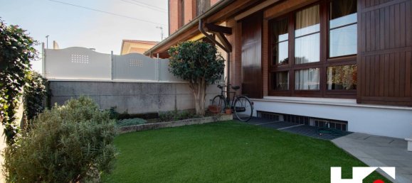 Дом с 3 спальнями в Оспиталетто, Италия № 14410 5