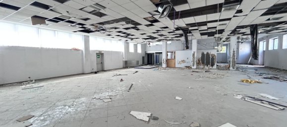 Склад 3687м² в Кавенаго Брианца, Италия № 359792 17