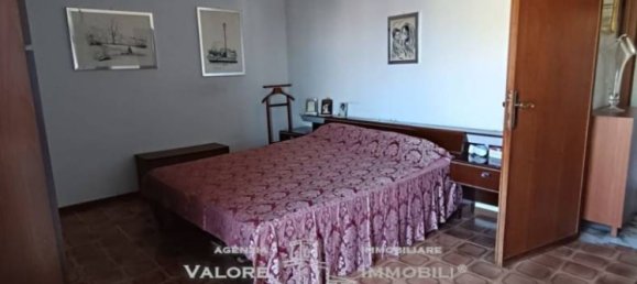 3 bedrooms Apartment in Livorno, Italy No. 354581 19
