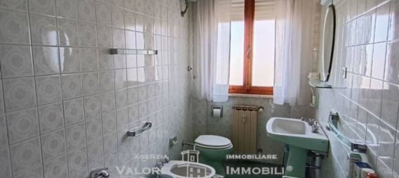 3 bedrooms Apartment in Livorno, Italy No. 354581 4