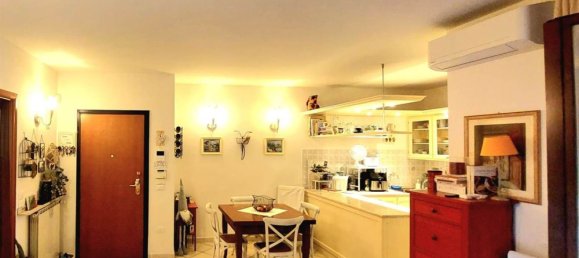 4 Schlafzimmer Wohnung in Prato, Italy, Nr. 323168 20