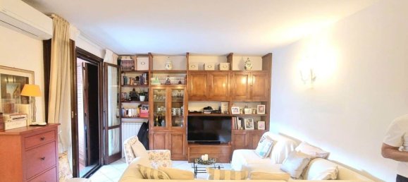4 Schlafzimmer Wohnung in Prato, Italy, Nr. 323168 27