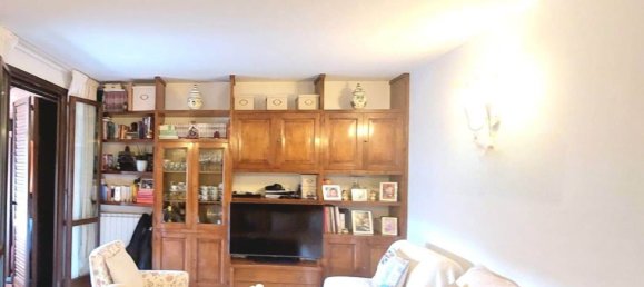 4 Schlafzimmer Wohnung in Prato, Italy, Nr. 323168 35