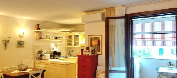 4 Schlafzimmer Wohnung in Prato, Italy, Nr. 323168 19