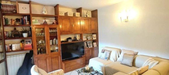 4 Schlafzimmer Wohnung in Prato, Italy, Nr. 323168 33