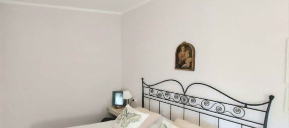 4 Schlafzimmer Wohnung in Prato, Italy, Nr. 323168 10