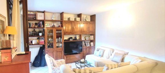4 Schlafzimmer Wohnung in Prato, Italy, Nr. 323168 29