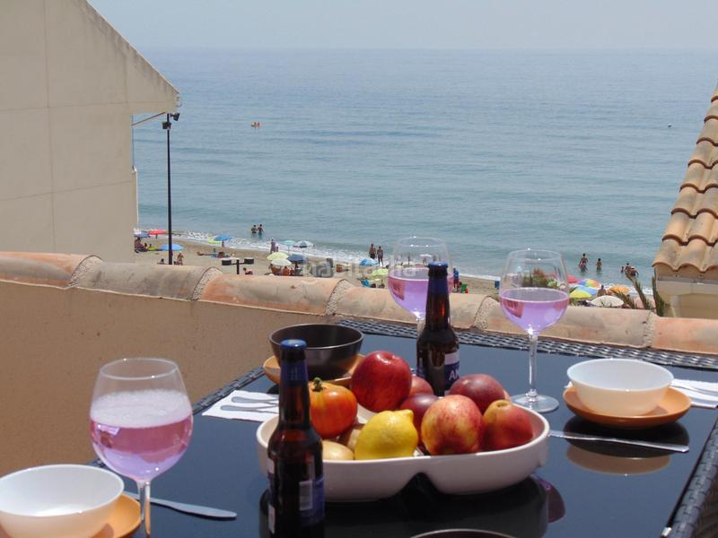 2 bedrooms Penthouse in Fuengirola, Spain No. 184371