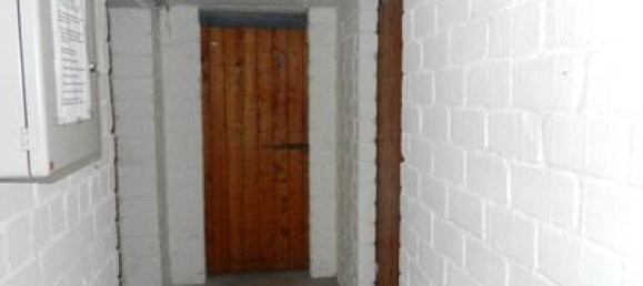 3 rooms Apartment in Duisburg, Germany No. 107304 9