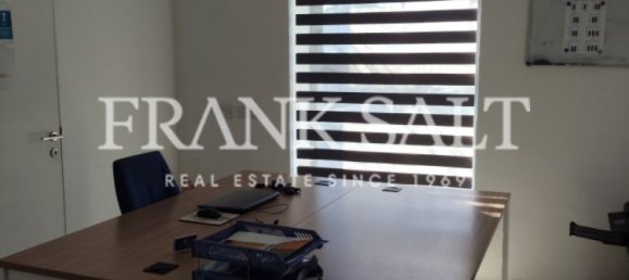 140m² Office in Iklin, Malta No. 12301 15
