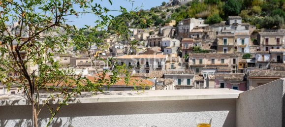 Casa de 1 dormitorio en Modica, Italy No. 380587 64