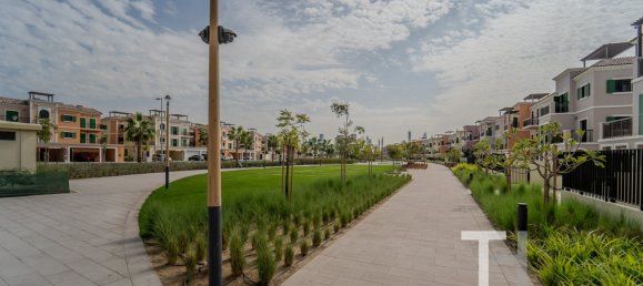 3 bedrooms Townhouse in Jumeirah, UAE No. 28457 19