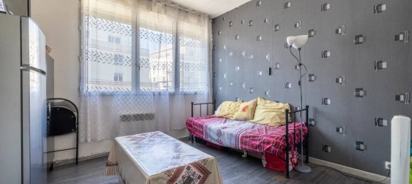 1 bedroom Apartment in Villeneuve-Saint-Georges, France No. 328979 6