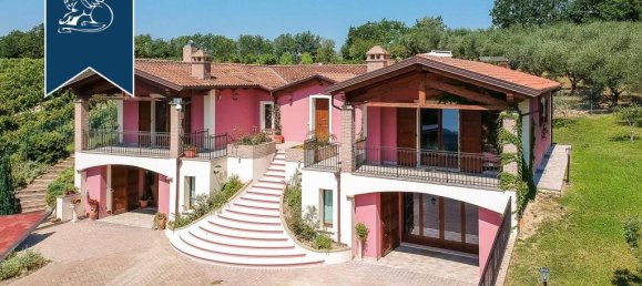 6 bedrooms Land in Fano, Italy No. 320314 8