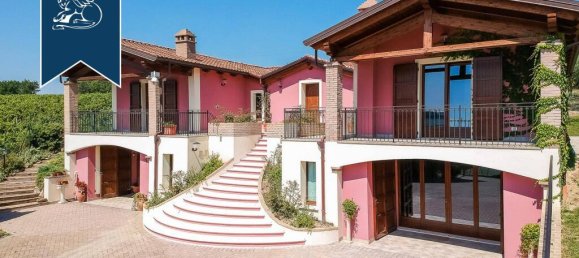6 bedrooms Land in Fano, Italy No. 320314 18