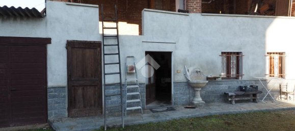 Дом с 5 комнатами в Куаренья Черрето, Италия № 227122 6