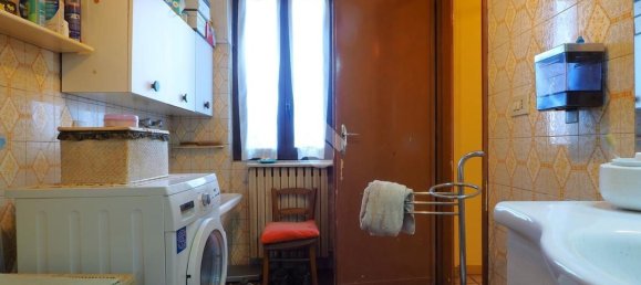 Дом с 5 комнатами в Куаренья Черрето, Италия № 227122 30