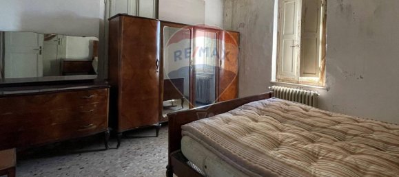 10 rooms House in Belvedere Ostrense, Italy No. 6550 5