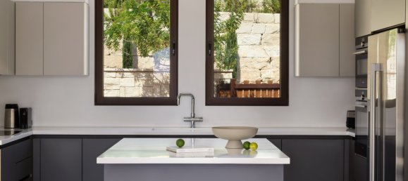 4 bedrooms Villa in Paphos, Cyprus No. 10369 17