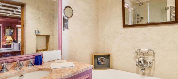 5 bedrooms House in Lisbon, Portugal No. 115430 11