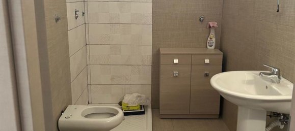 Дом с 8 комнатами в Кастель Вольтурно, Италия № 254865 4