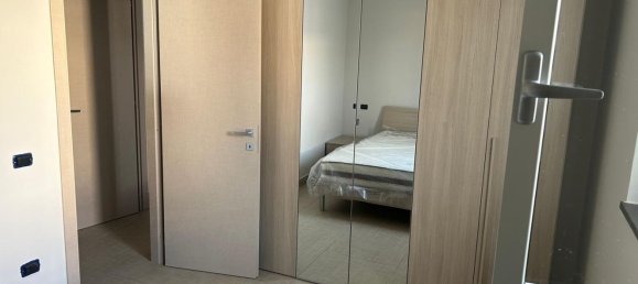 Дом с 8 комнатами в Кастель Вольтурно, Италия № 254865 10