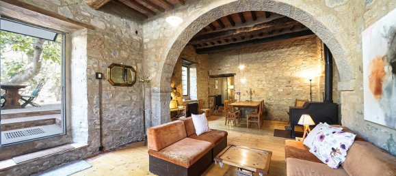 3 Schlafzimmer Wohnung in Seggiano, Italy, Nr. 77624 4