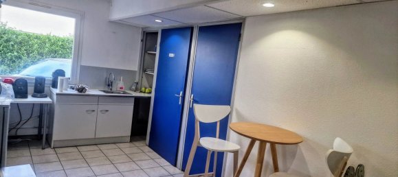  مكتب في Valence, France 80متر مربع رقم 202357 5