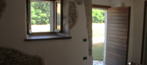 Дом с 5 спальнями в Акваланья, Италия № 300278 8