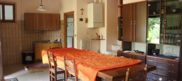 Дом с 5 спальнями в Акваланья, Италия № 300278 16