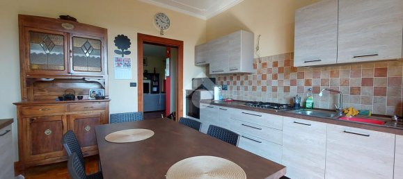 4 bedrooms Villa in Cumiana, Italy No. 74695 8