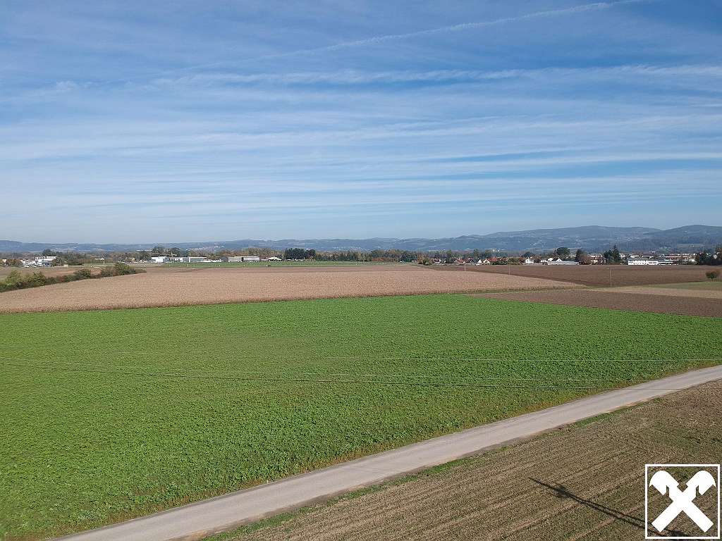  Land in Alkoven, Austria No. 97153