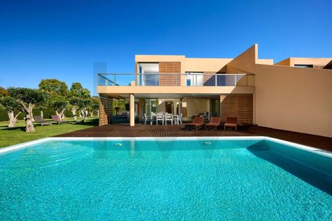 Дом с 4 спальнями в Албуфейра, Португалия № 288001