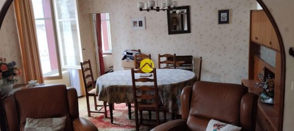 2 Schlafzimmer Haus in Vatan, France, Nr. 79673 2
