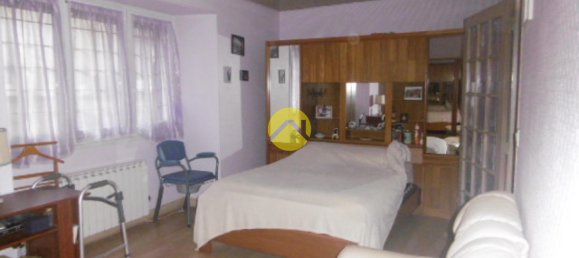 3 bedrooms House in Ruffec, France No. 76232 6