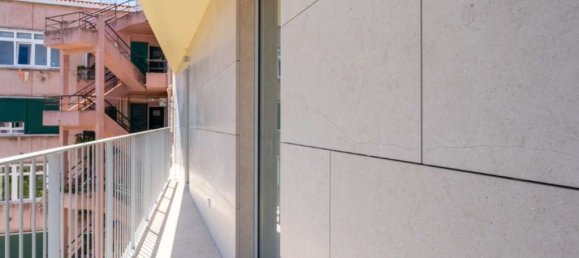 2 bedrooms Apartment in Lisbon, Portugal No. 120877 9