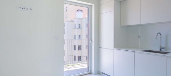 2 bedrooms Apartment in Lisbon, Portugal No. 120877 8
