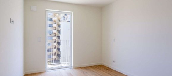 2 bedrooms Apartment in Lisbon, Portugal No. 120877 13