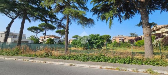  Land in Rome, Italy No. 381795 2