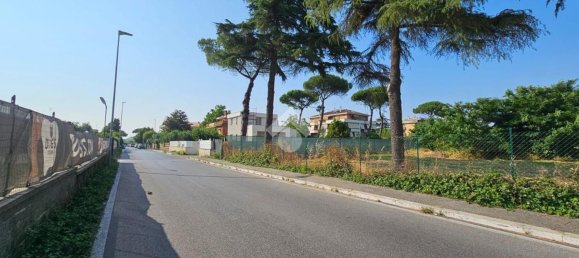  Land in Rome, Italy No. 381795 16