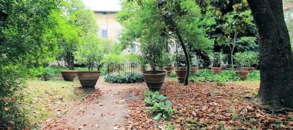 Edifício de 5 divisões em Pescia, Italy N.º 67138 2