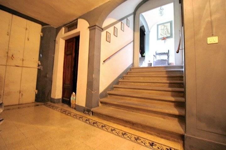 Edifício de 5 divisões em Pescia, Italy N.º 67138