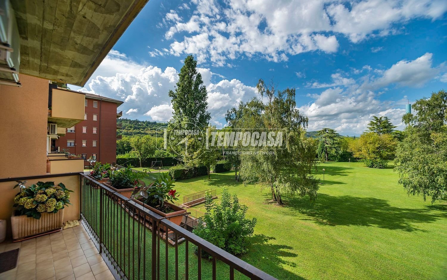 3 غرف نوم شقة في Verona, Italy رقم 315998