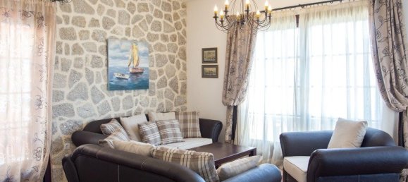 4 bedrooms Commercial property in Kotor, Montenegro No. 125 13