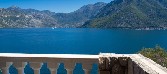 4 bedrooms Commercial property in Kotor, Montenegro No. 125 30