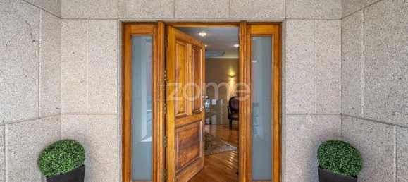 4 bedrooms House in Maia, Portugal No. 50276 9