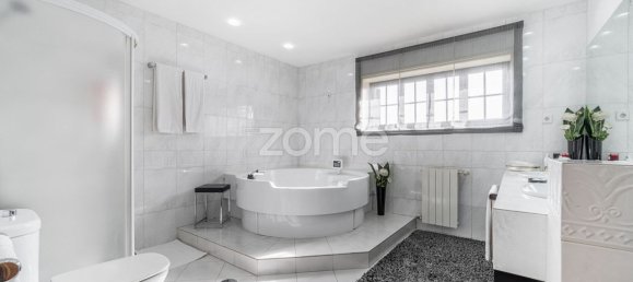 4 bedrooms House in Maia, Portugal No. 50276 30