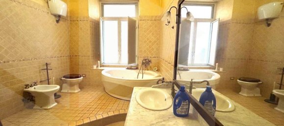 4غرفة شقة في Naples, Italy رقم 34524 18